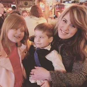 Meet your Posher, Angela